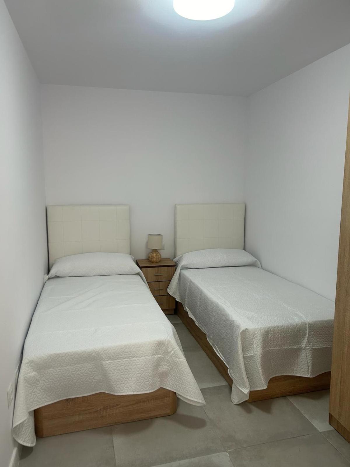 Apartamentos Milano Roquetas de Mar Buitenkant foto